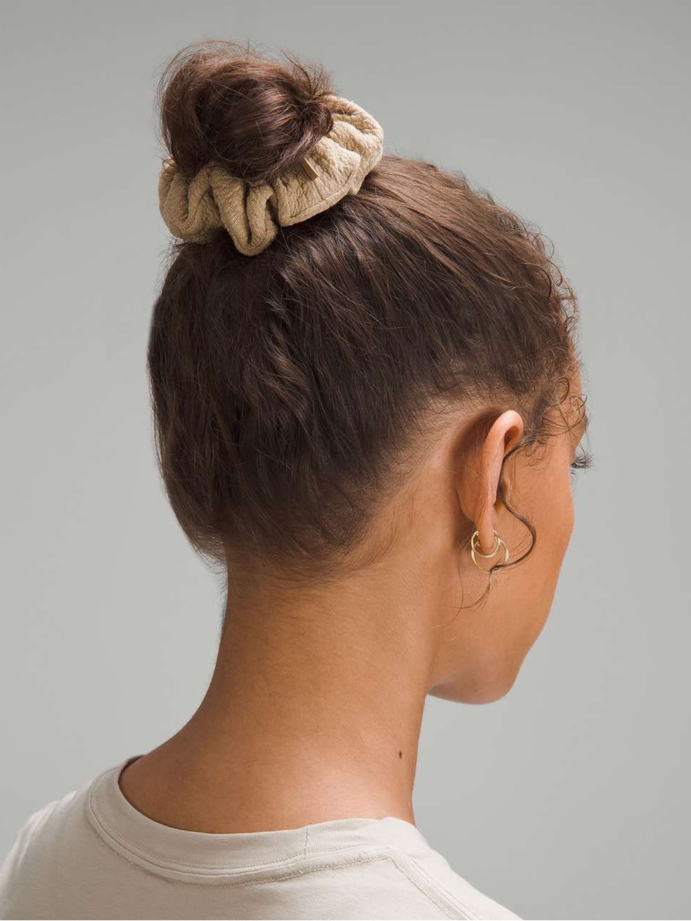 Lululemon Uplifting Textured Scrunchie